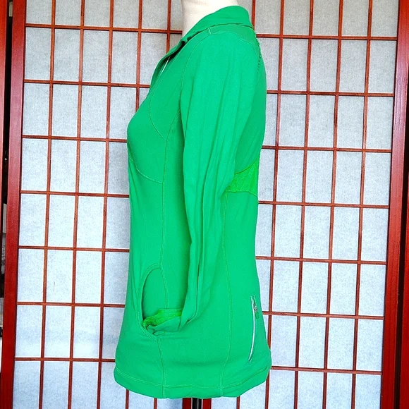 Lululemon Elegant Green Long Sleeve Active-wear Top. Size: S - Picture 3 of 5